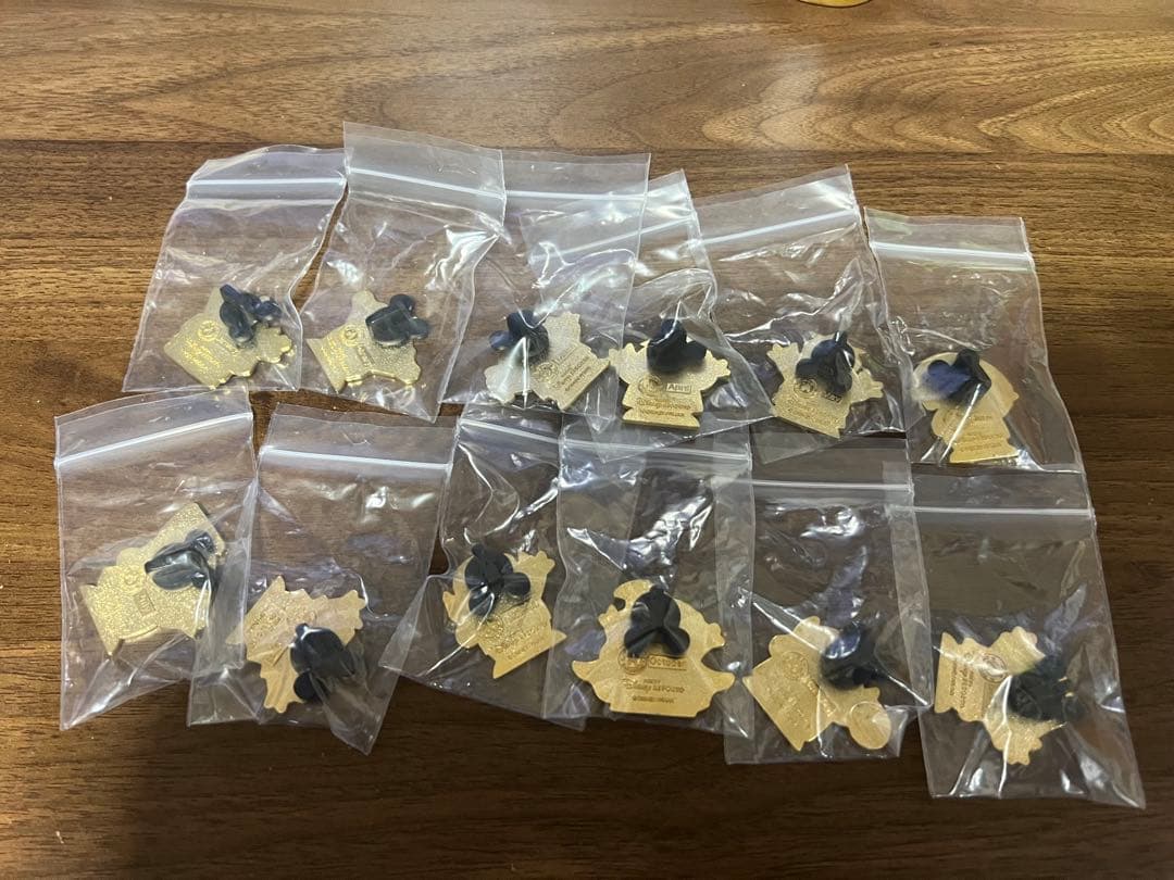 ディズニー　トイストーリー　エイリアン　リトルグリーンメン　ピンバッジ　TDR