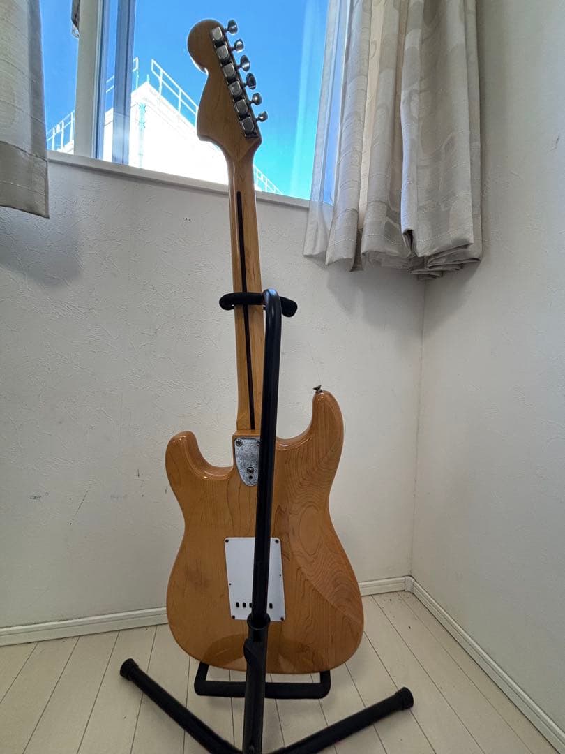 ストラトキャスター エレキギター ナチュラル