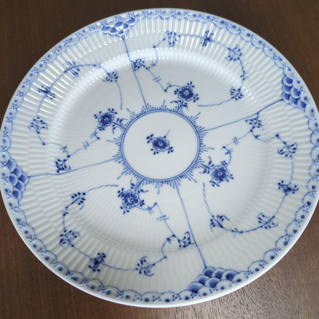 専用　ロイヤルコペンハーゲン　青い花模様の陶磁器皿 27.5cm