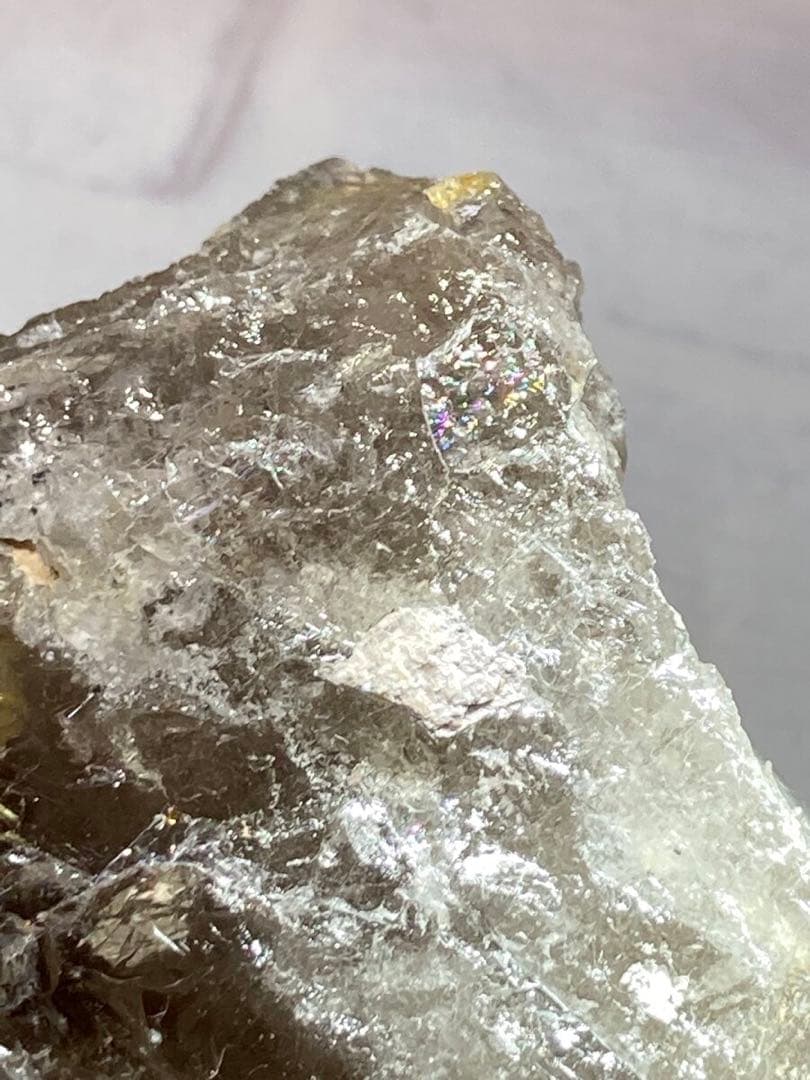 タイチンルチル内包✨虹入り　スモーキー　クォーツ かちわり　ラフストーン　原石