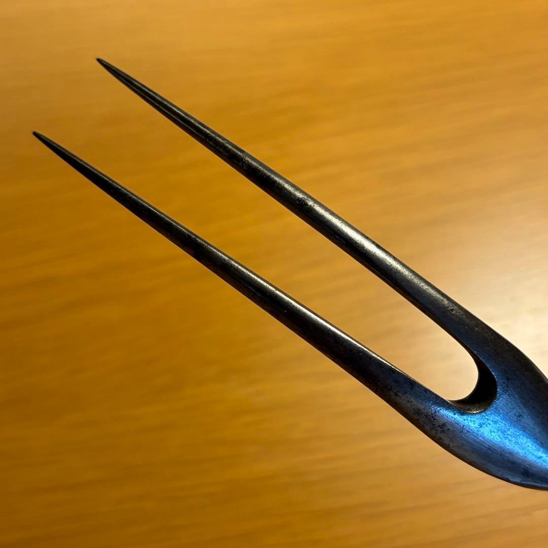 イギリス　アンティーク　スターリングシルバー　鹿角ハンドル カービングフォーク