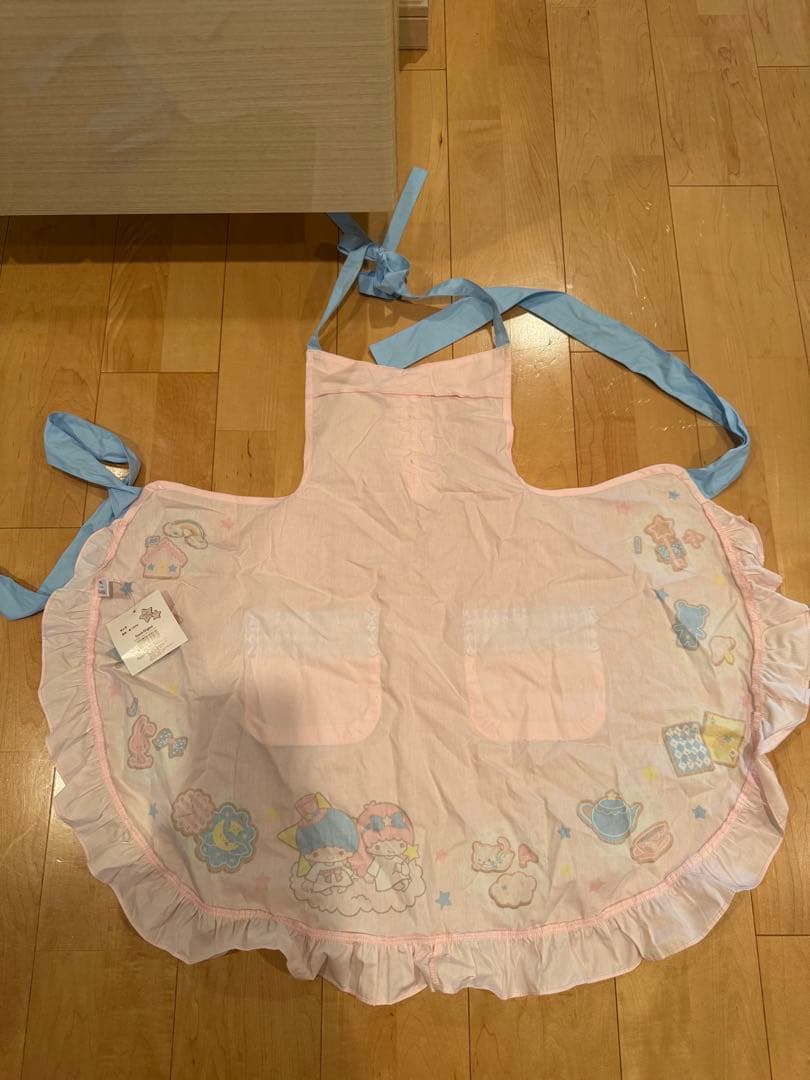 キキララ　　エプロン　　レア