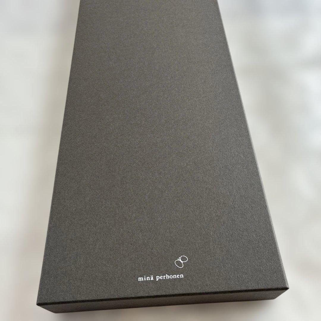 ミナペルホネン ファブリックボード frost garden ブラック新品