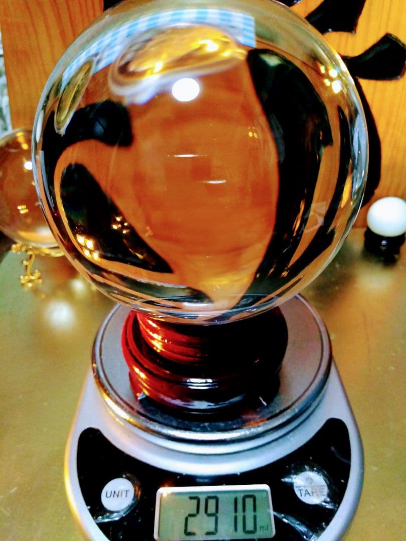 超綺麗＆超希少.特大.水晶玉の置物直径13センチ位..2段式台座