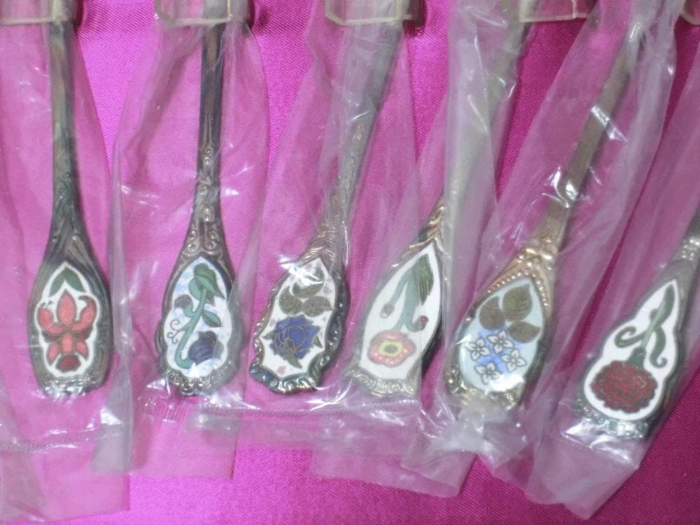 未使用 銀製品 ガーランド　シルバー カトラリーセット　スプーン　フォーク　銀