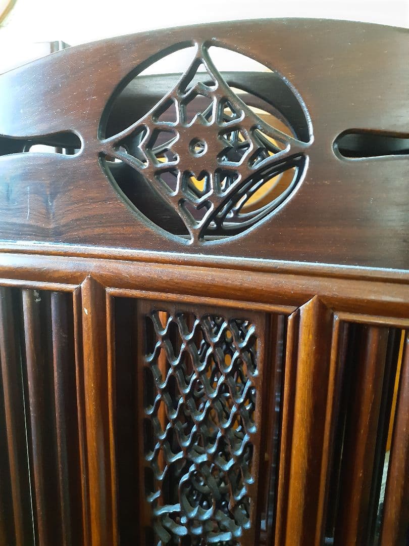 アンティーク木製パーテーション 彫刻入り