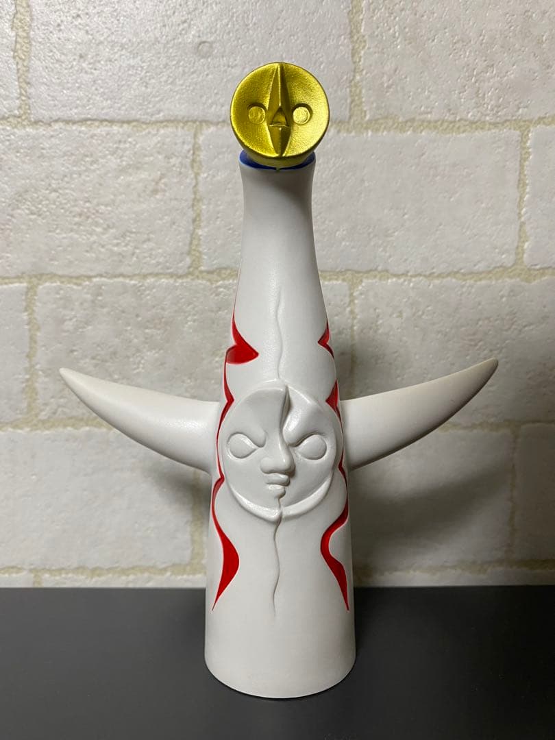 岡本太郎 太陽の塔 フィギュア MUSEUM OF ART KAWASAKI - メルカリ