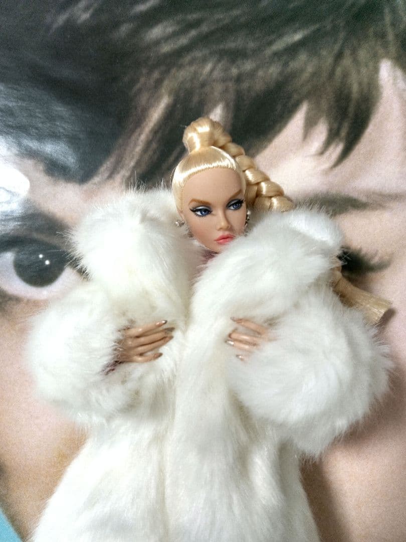 Poppy ParkerバービーアウトフィットFashion ty