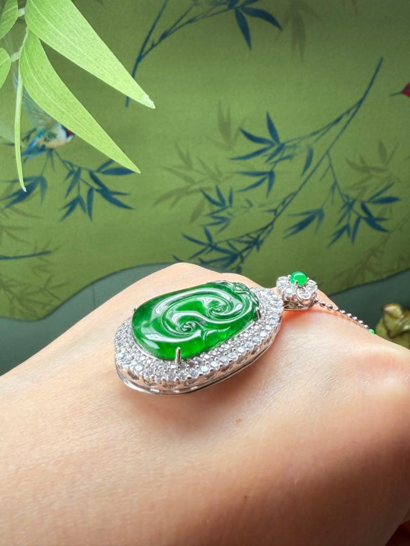 特選品‼️天然A貨翡翠 ロウカン質陽緑翡翠【満】如意ネックレス 鑑定