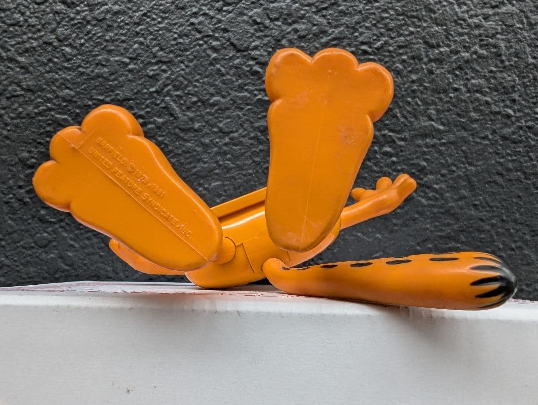 超レア【ガーフィー“ミニミニ写真立て”フィギュア 】1981 希少中古美品