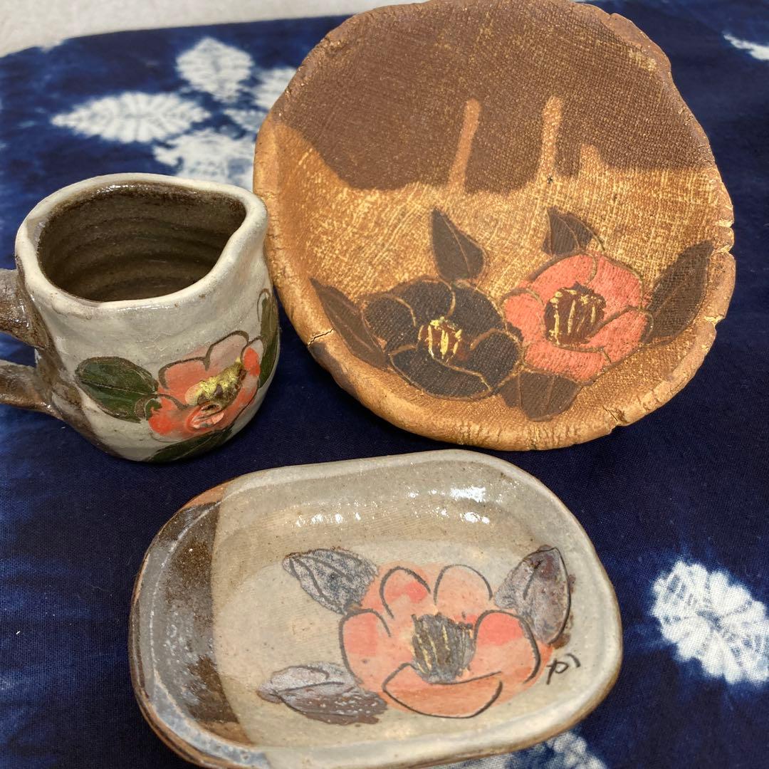 小石原焼　ヤマ◯窯　椿絵付セット
