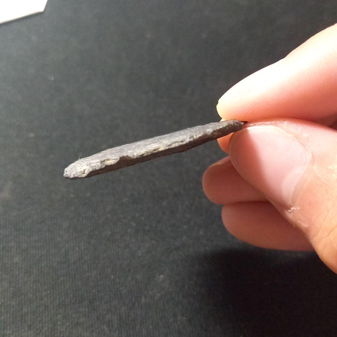 平っべたい石！！