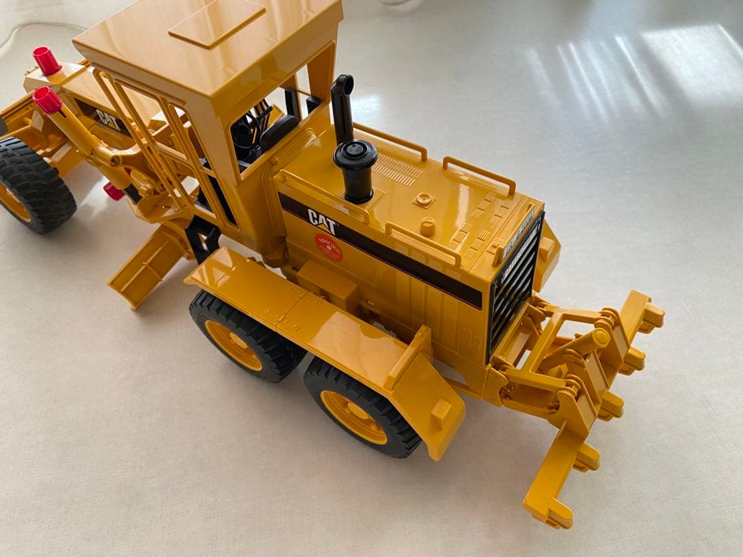 廃盤⭐︎bruder CATグレーダー⭐︎ドイツ ブルーダー社 モーター