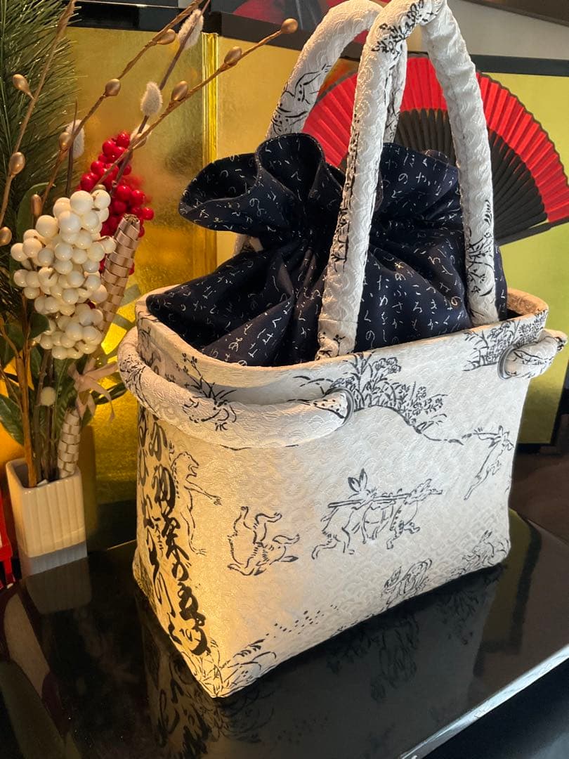 一閑張り　一閑張りバッグ　古文書　和紙　浮世絵　大正　着物　鳥獣戯画　兎　蛙　絹