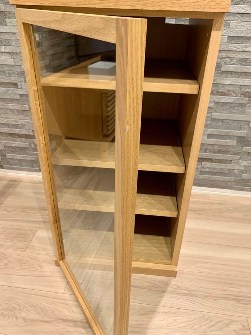 無印良品　木製キャビネット　ガラス扉　スリム　オーク材