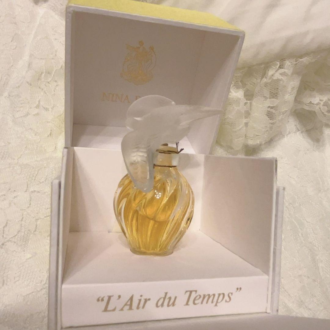 ニナリッチ2羽鳩 オードパルファムレールデュタン7.5ml 香水ラリックボトル