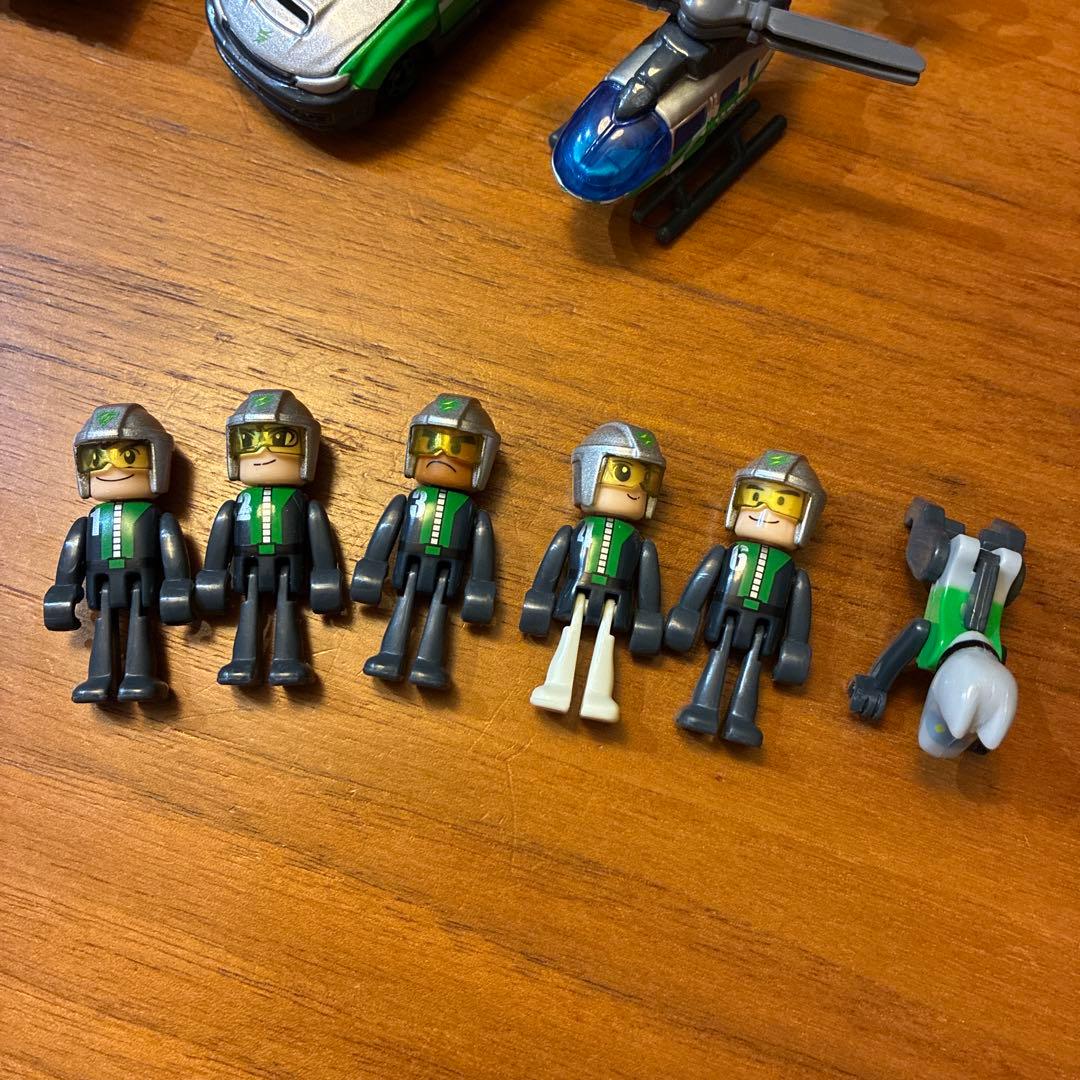 トミカハイパーグリーンレンジャー　レンジャータンサーレンジャージャイロプラキッズ