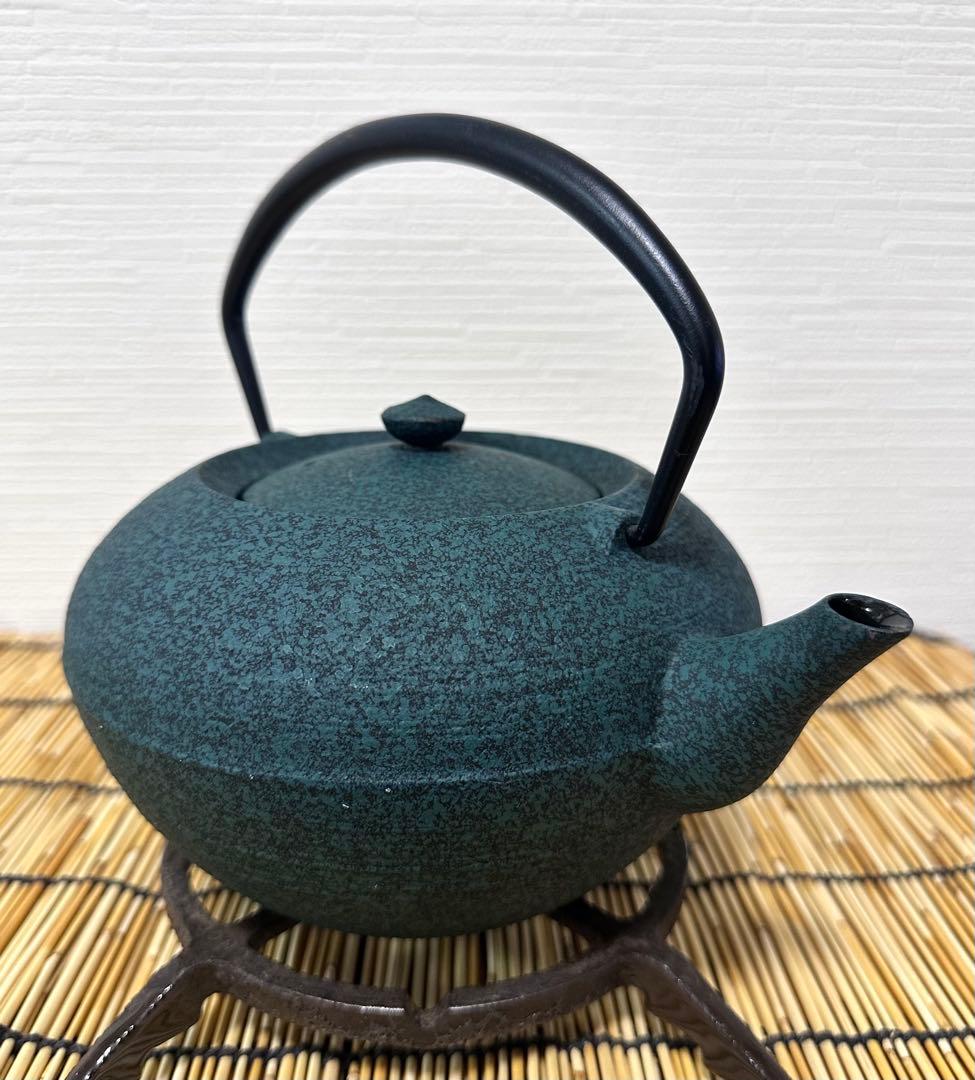 未使用品　鋳心ノ工房　増田尚紀デザイン　平つぼＬ　鉄急須　南部鉄瓶　南部鉄器