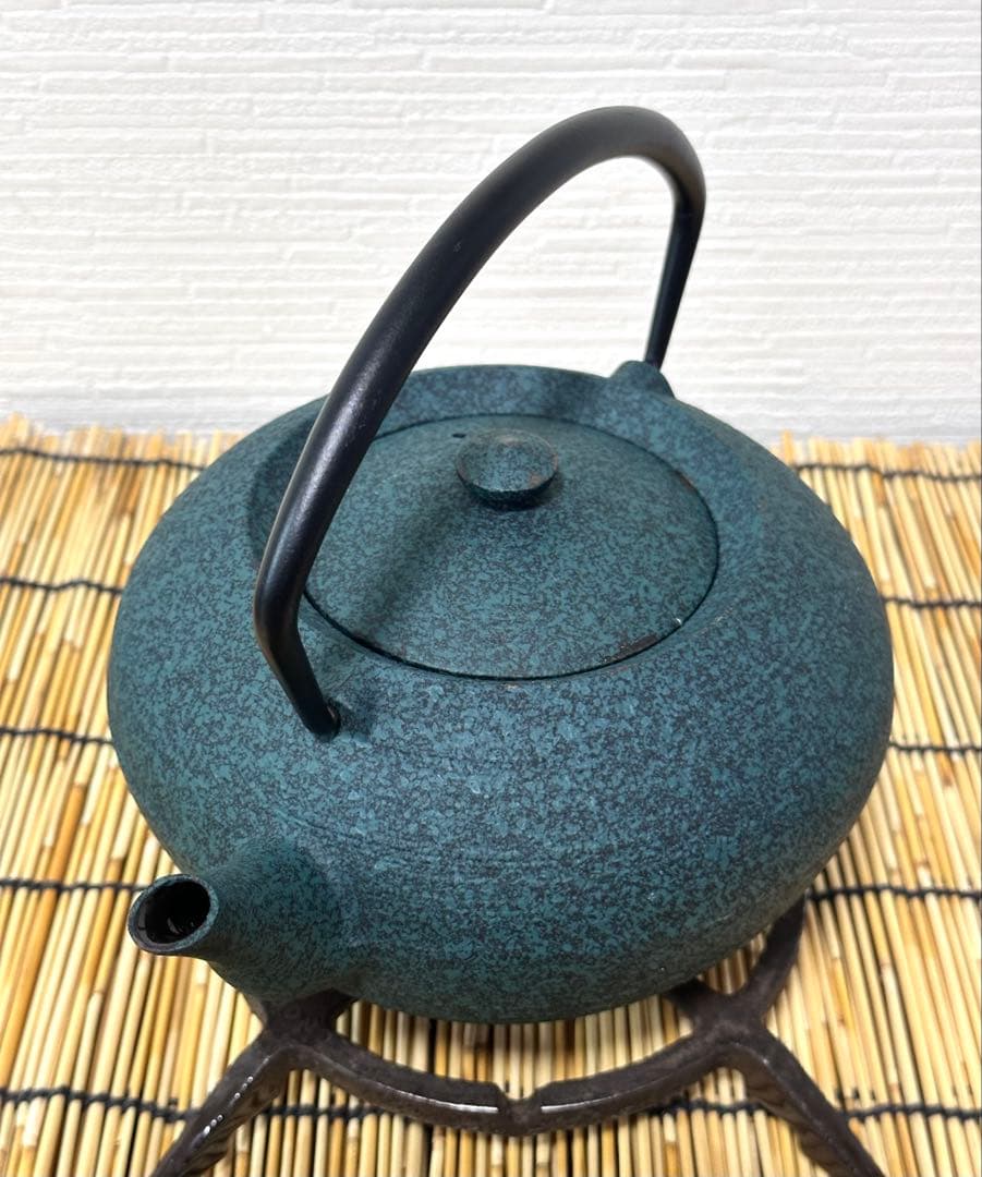 未使用品　鋳心ノ工房　増田尚紀デザイン　平つぼＬ　鉄急須　南部鉄瓶　南部鉄器