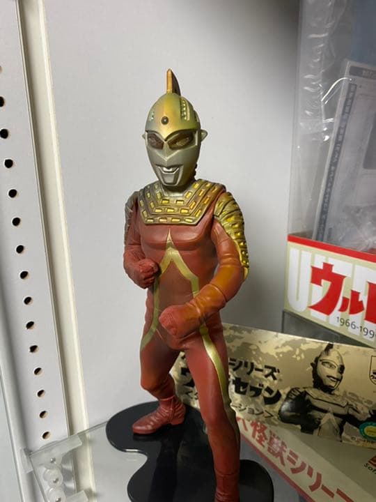 エクスプラス ウルトラセブン夕焼けバージョン 大怪獣シリーズ - メルカリ