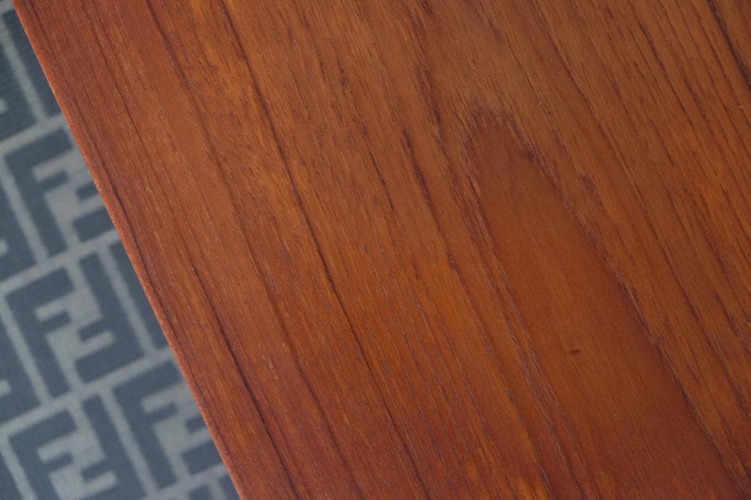 北欧ビンテージ 家具 ウォールシェルフ チェア ウェグナー チーク 飾り棚 什器