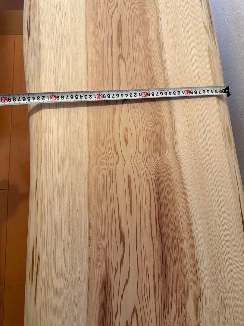 天然杉高級節なし中杢目テーブル　一枚板唯一無二‼️