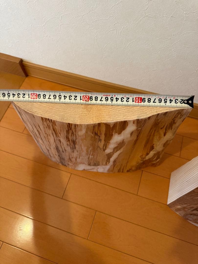 天然杉高級節なし中杢目テーブル　一枚板唯一無二‼️