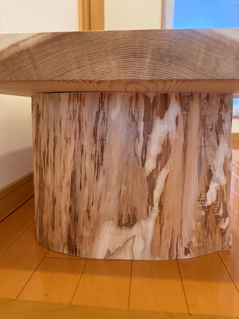 天然杉高級節なし中杢目テーブル　一枚板唯一無二‼️