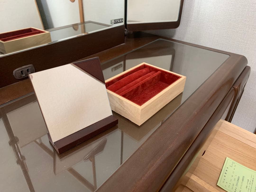 【出品その1/2】三面鏡ドレッサー（椅子は別出品です）