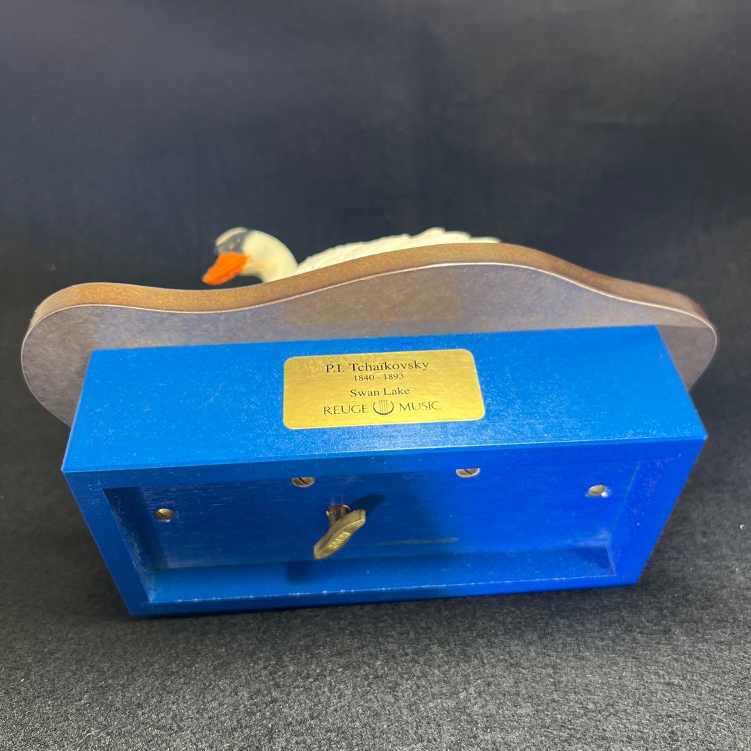 専用リュージュSwanLake白鳥の湖オルゴール　稼動品　東Y8-0106☆1F