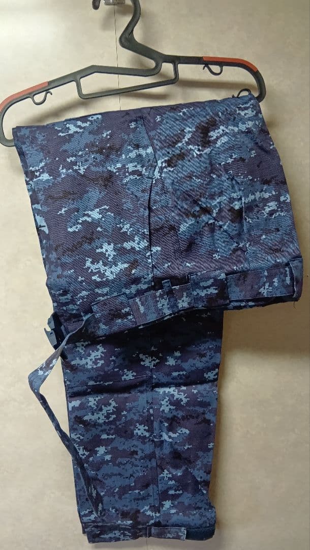 海上自衛隊　迷彩服セット（ジャケット・パンツ）別々に購入も可です。