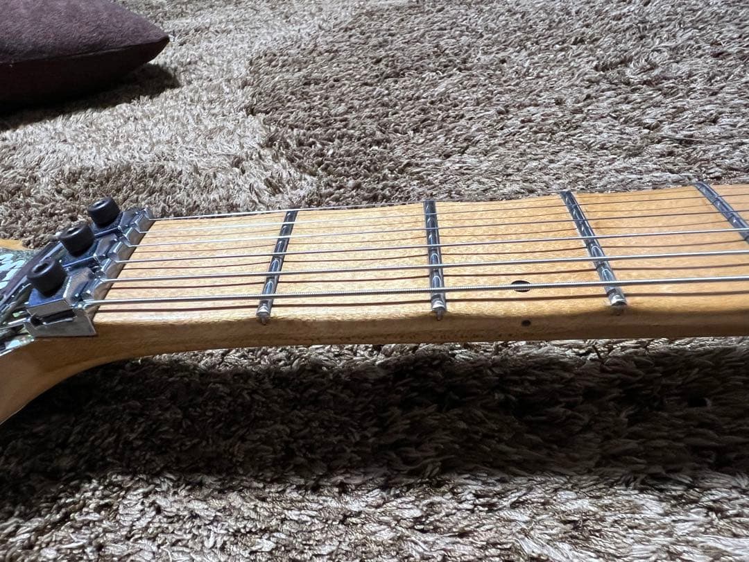 Anboy DN-50M？スキャロップ指板