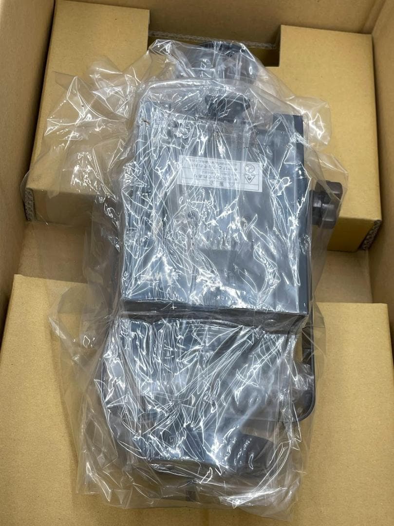 新品 日照 歌手ピンスポット NHP-5430K 200W ファン付 黒 2個