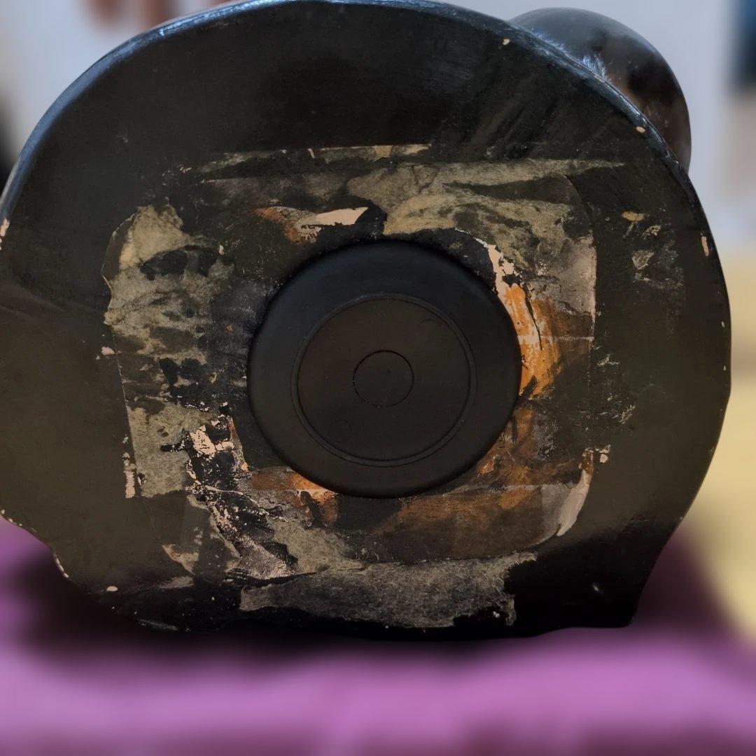 石膏と樹脂製　 布袋尊　貯金箱　 約37cm