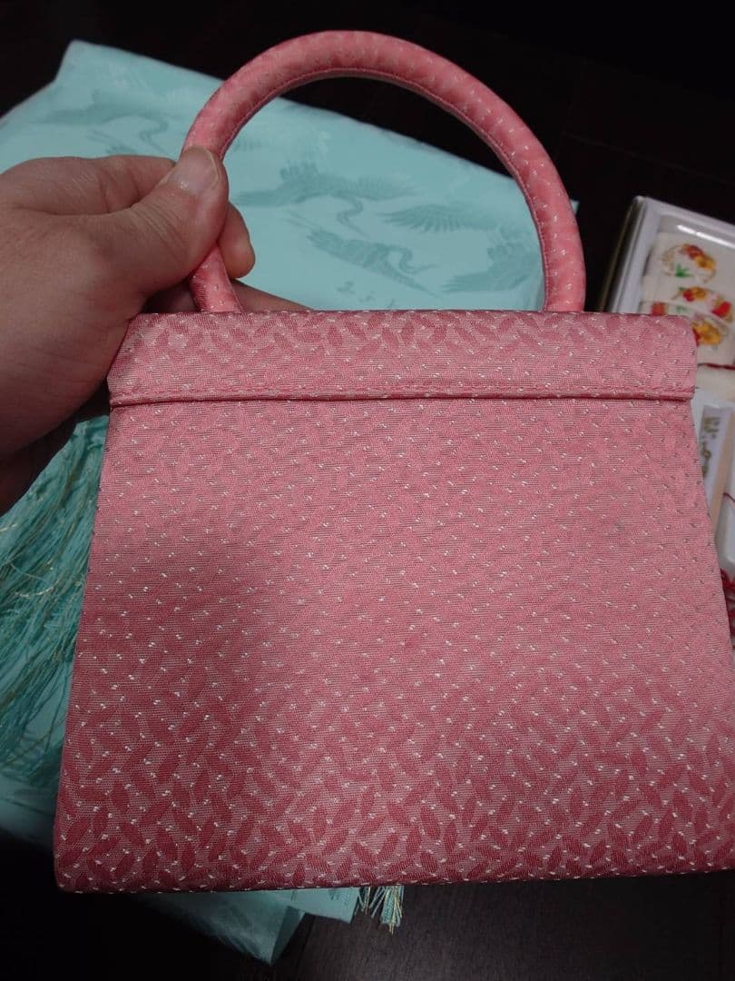 七五三　伊と忠ピンクバッグ　正絹　筥迫セット　加藤萬　しごき