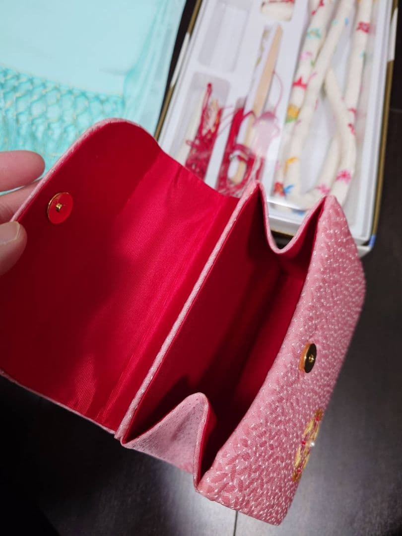 七五三　伊と忠ピンクバッグ　正絹　筥迫セット　加藤萬　しごき