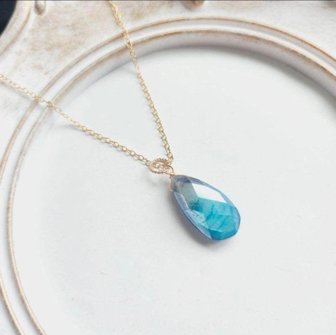 【再販14・受注制作】グレー×ブルー ムーンストーン の 雫 ペンダントトップ✩