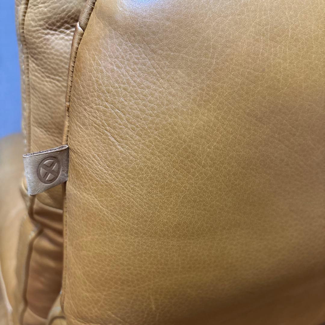 tabu 本革　シングルリクライニングソファ(クラッシュゲート・関家具)