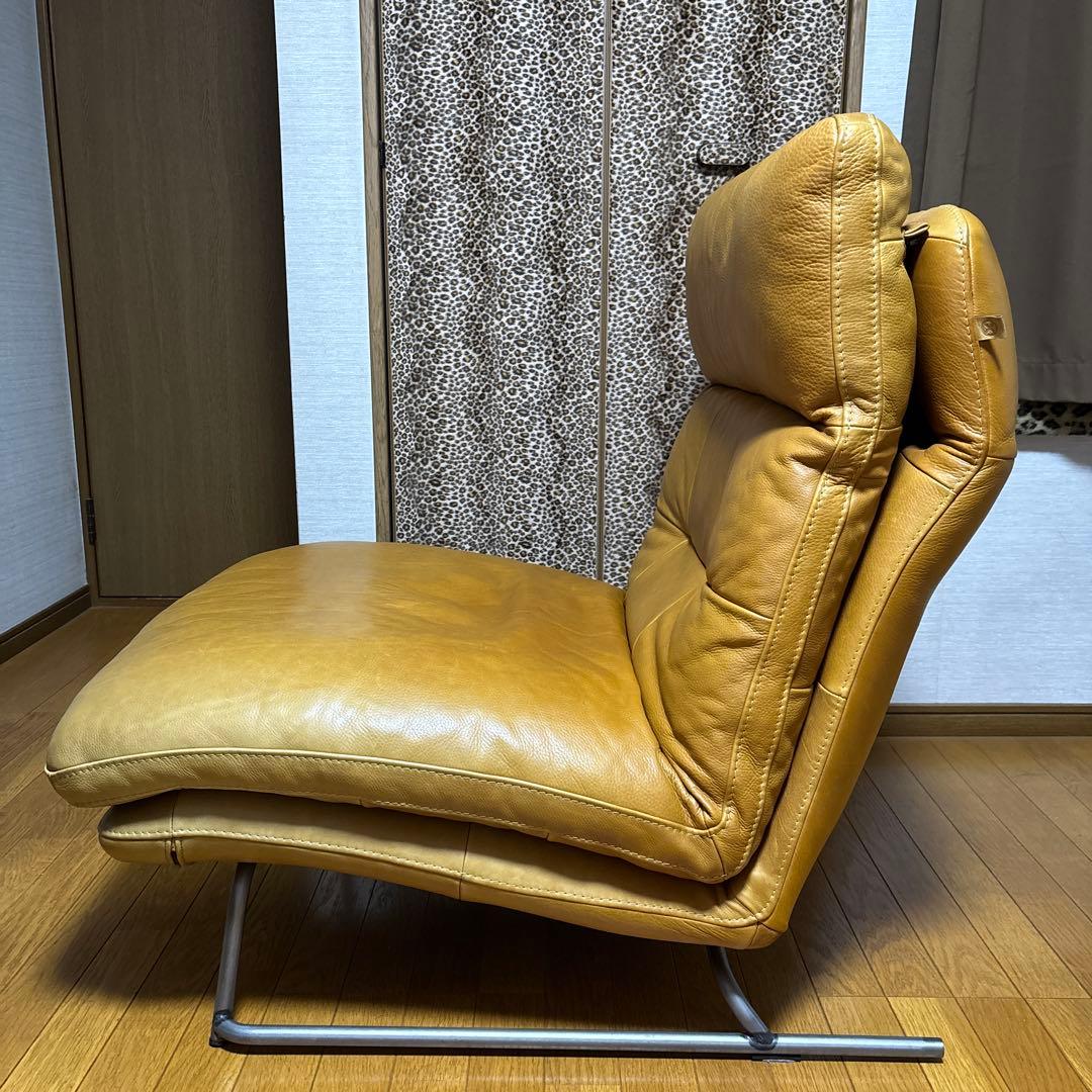 tabu 本革　シングルリクライニングソファ(クラッシュゲート・関家具)