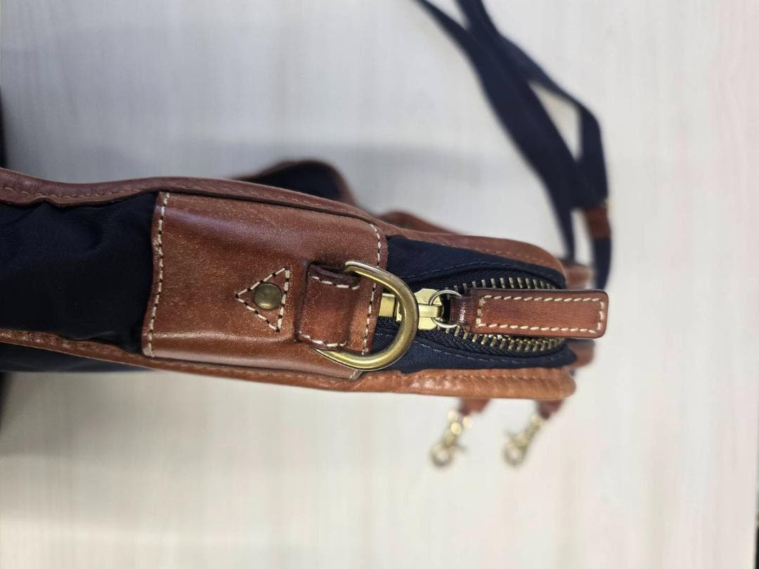 Felisi フェリージ ナイロン/レザー