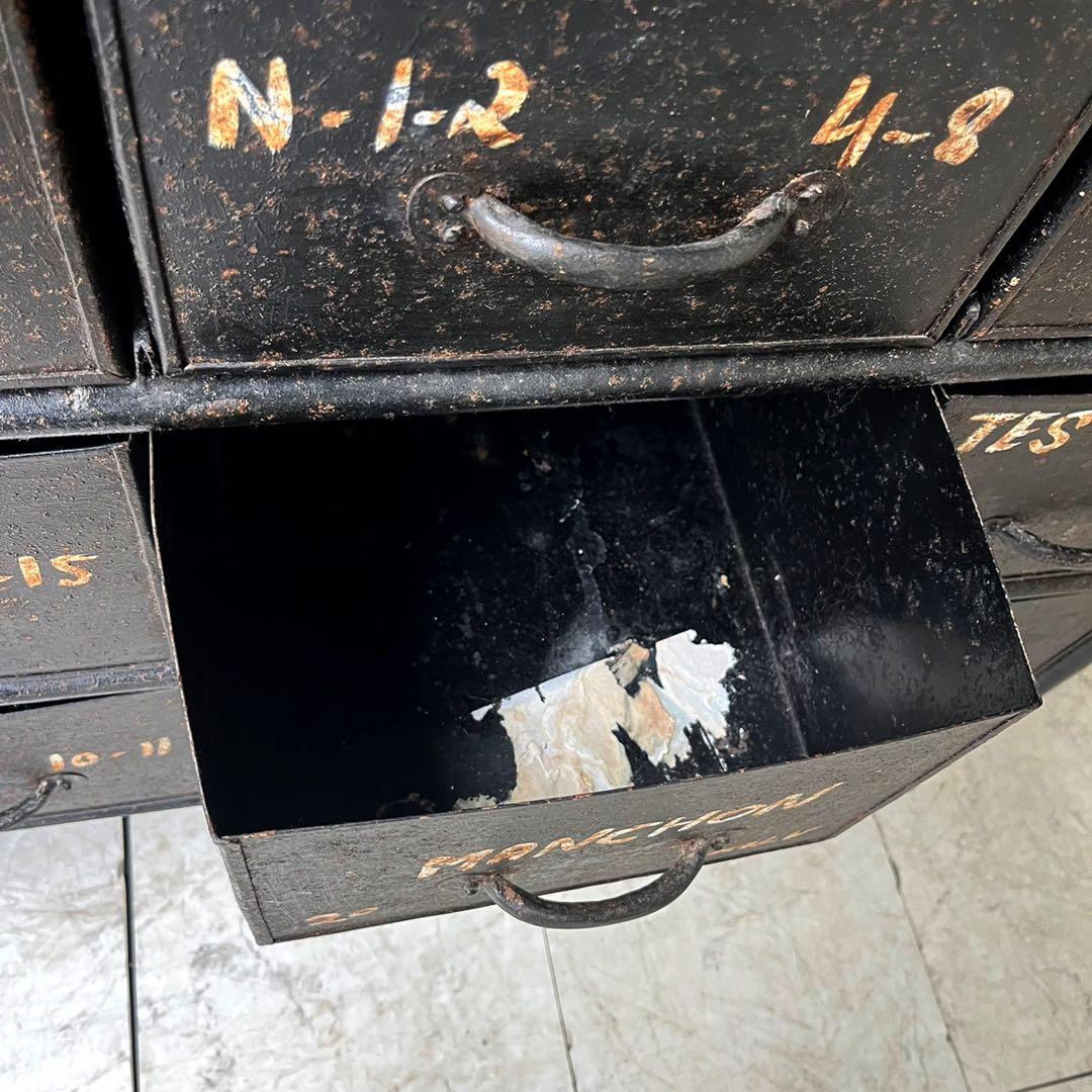 取付無料！ジャーナルスタンダードファニチャー ギデル 24ドロワースチール棚✨