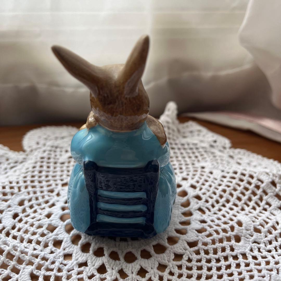 ロイヤルアルバート⭐︎ピーターラビット陶製Mrs.Rabbit&Bunnies