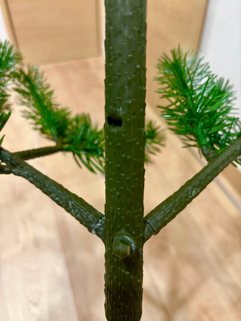 プラスティフロアークリスマスツリー（ジャンク扱い）150cm