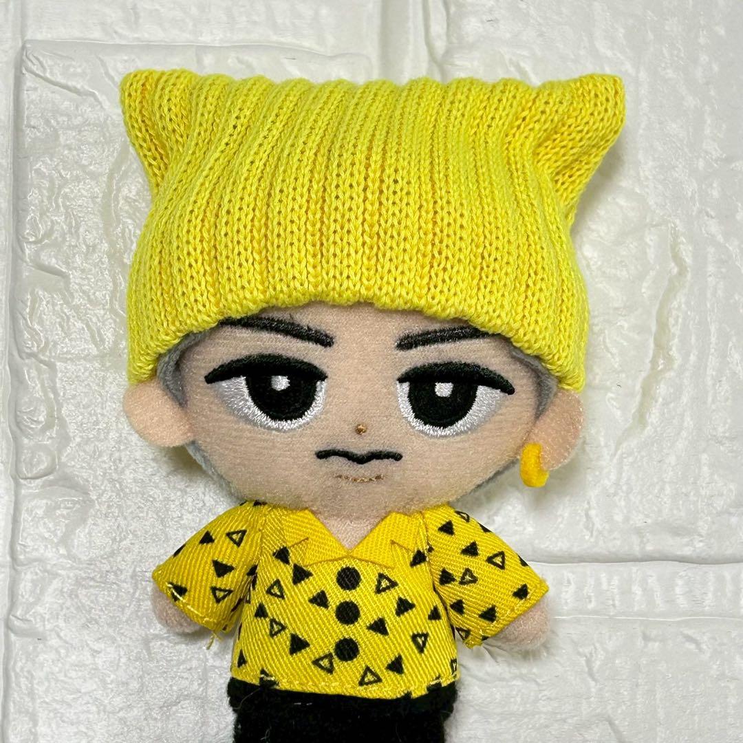 黄色 ネコ耳 ニット帽子 すのチル ぬい服SnowMan 岩本照 ソフビ - メルカリ
