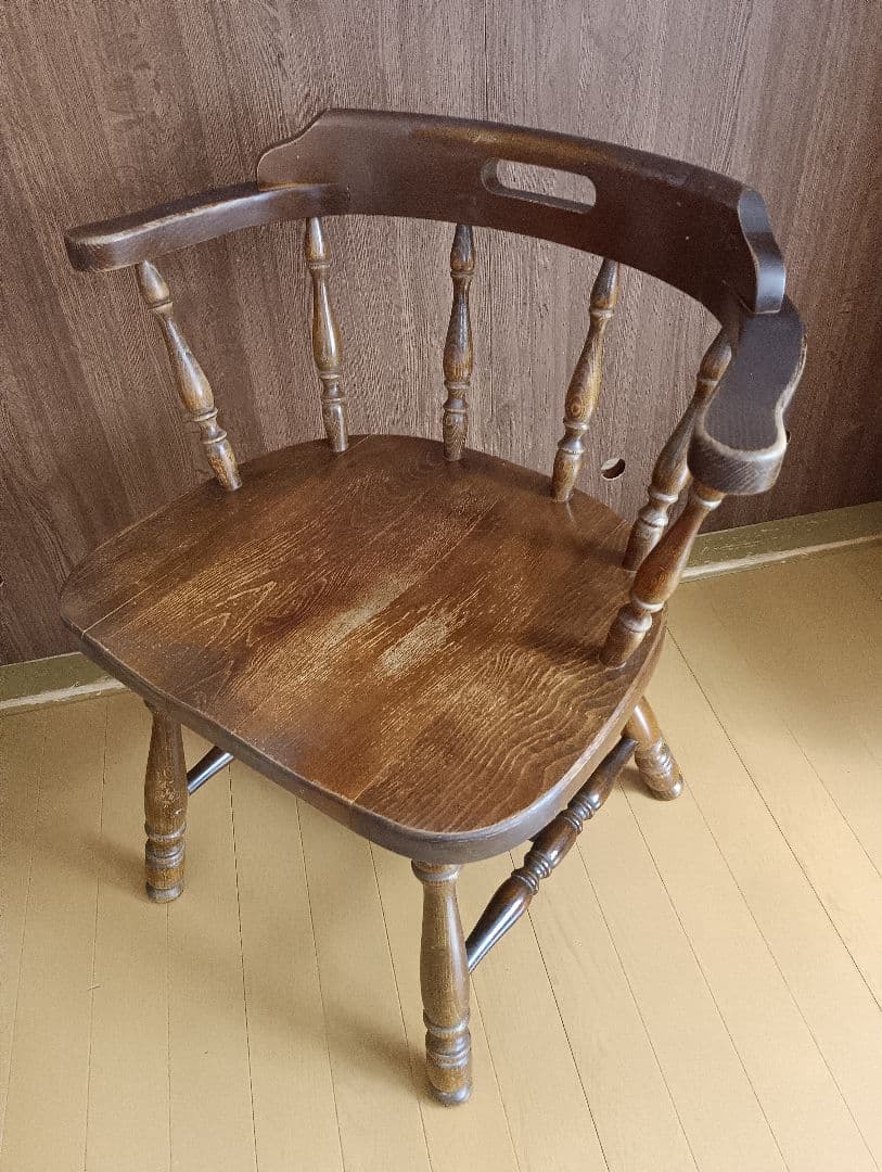 カントリー風 木製ダイニングチェア 飛騨産業 キツツキの椅子 - メルカリ