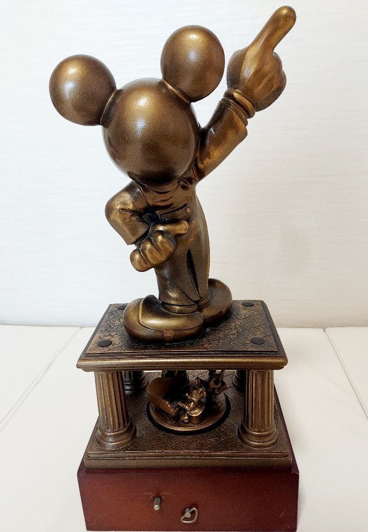 【非売品】ミッキーマウス　ブロンズ像　オルゴール