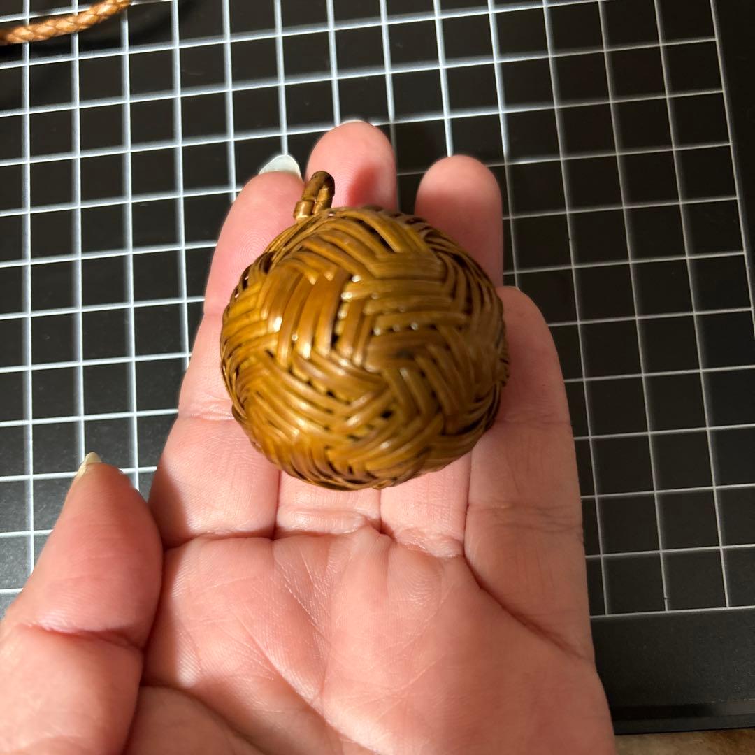 ガムランボール ブラウン藤 編み込みアクセサリー