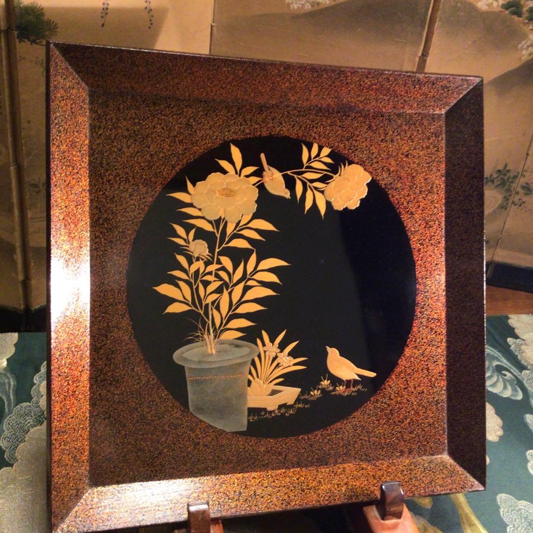 〝特別出品〟木製漆器　極上輪島塗　花鳥紋様蒔絵　絵替　梨地盆（銘　秀穂）10枚