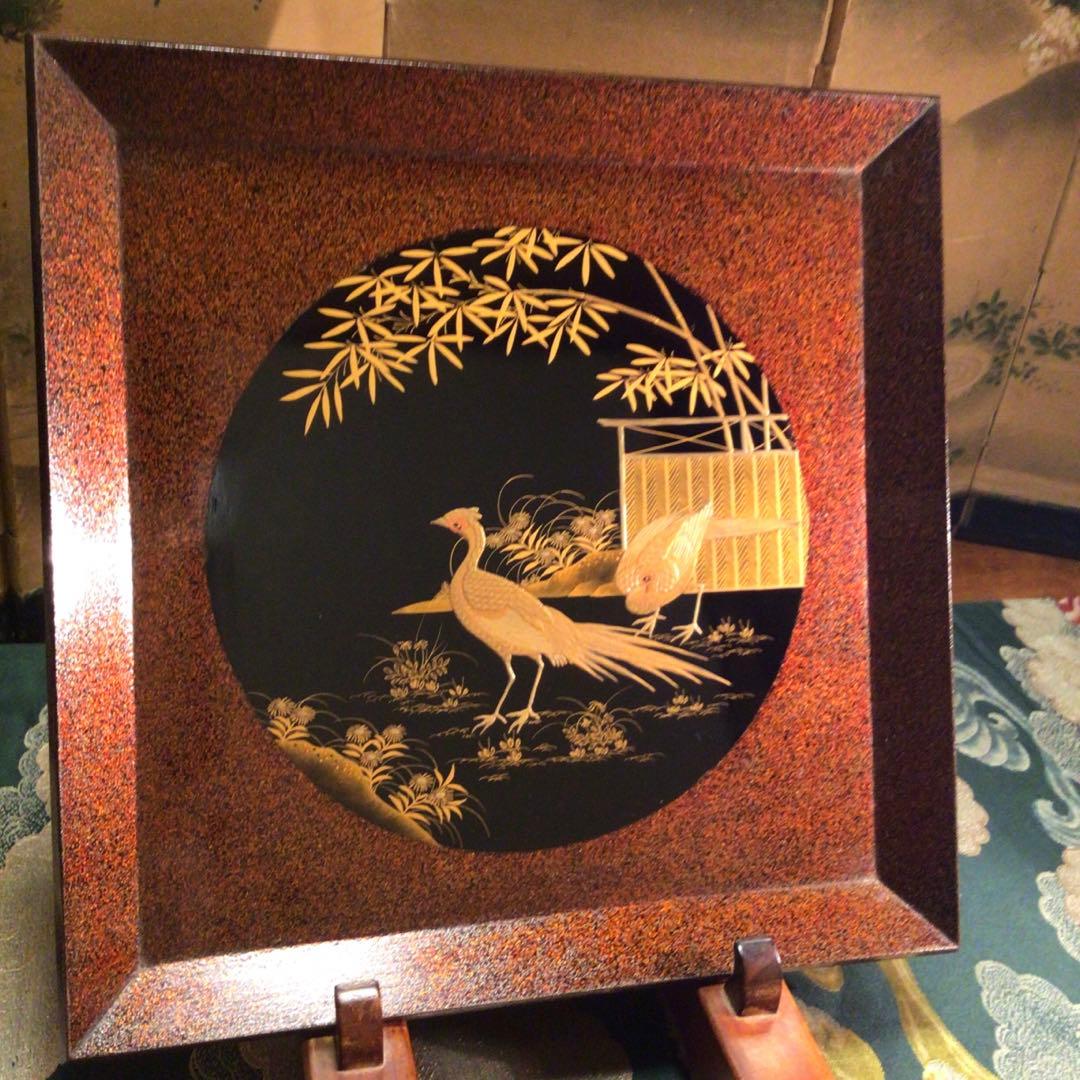 〝特別出品〟木製漆器　極上輪島塗　花鳥紋様蒔絵　絵替　梨地盆（銘　秀穂）10枚