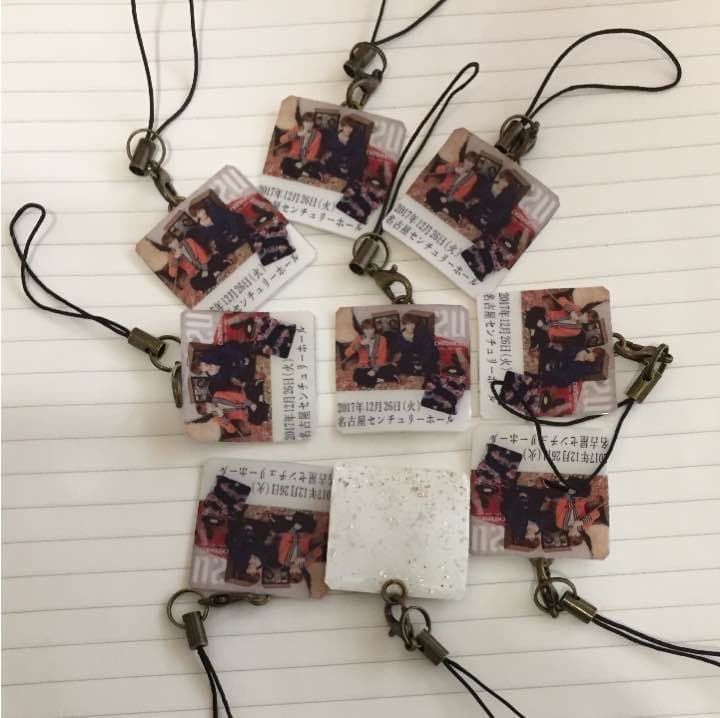 J様ご確認用 レジンで写真チャーム オーダー品